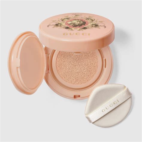 色調0303，Cushion De Beauté SPF氣墊粉底 